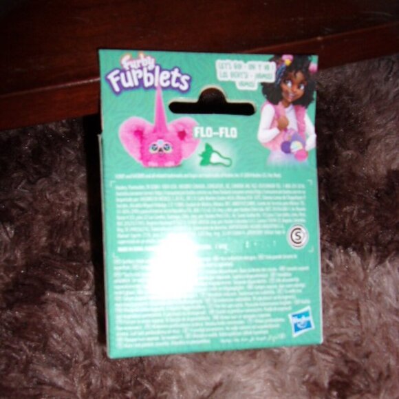 Furby Furblet Flo Flo New - Picture 2 of 3